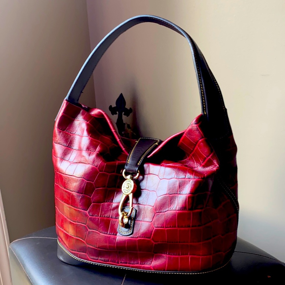 Dooney & Bourke croco embossed hobo bag w/key fob